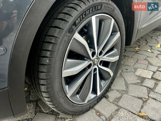 Рено Kadjar 2016 в Луцке на Automoto.ua Серый Рено Kadjar, объемом двигателя 1.6 л и пробегом 139 тыс. км за 17900 $, фото 11 на Automoto.ua