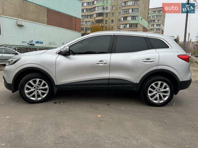 Серый Рено Kadjar, объемом двигателя 1.46 л и пробегом 124 тыс. км за 17200 $, фото 33 на Automoto.ua