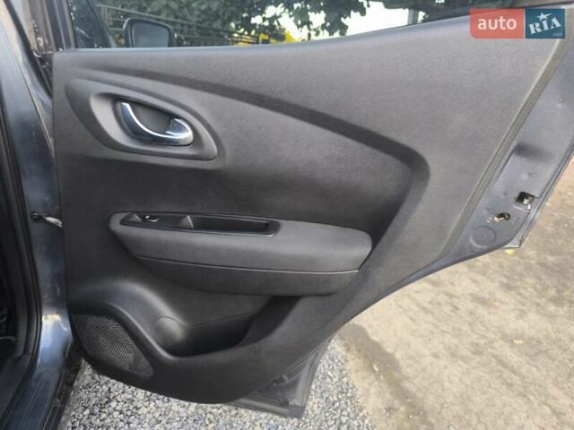 Сірий Рено Kadjar, об'ємом двигуна 1.46 л та пробігом 280 тис. км за 14600 $, фото 13 на Automoto.ua