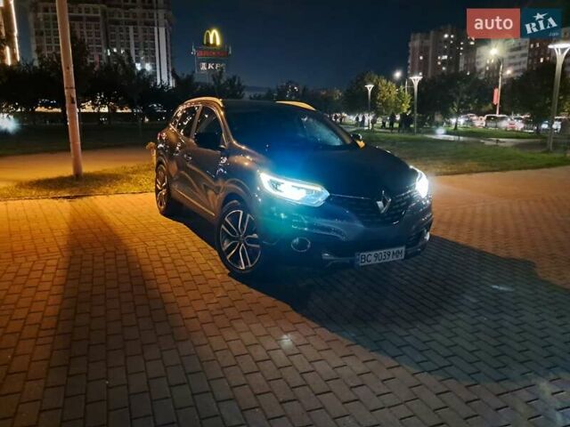 Серый Рено Kadjar, объемом двигателя 1.46 л и пробегом 227 тыс. км за 16500 $, фото 37 на Automoto.ua