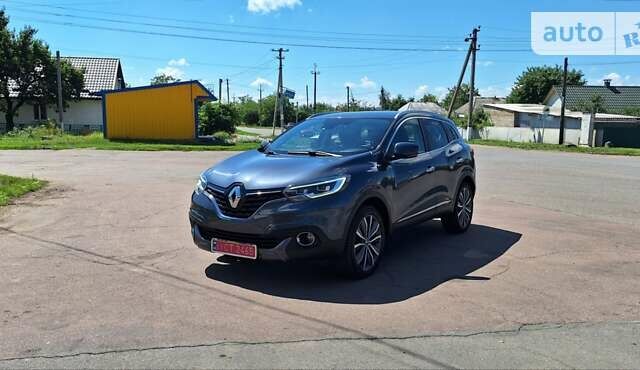 Серый Рено Kadjar, объемом двигателя 1.6 л и пробегом 182 тыс. км за 17800 $, фото 179 на Automoto.ua