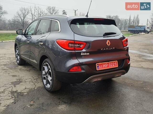 Серый Рено Kadjar, объемом двигателя 1.5 л и пробегом 215 тыс. км за 15300 $, фото 9 на Automoto.ua