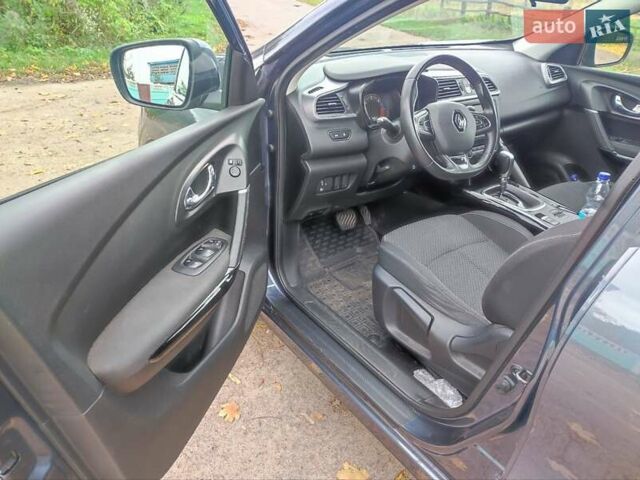 Сірий Рено Kadjar, об'ємом двигуна 1.46 л та пробігом 250 тис. км за 14500 $, фото 5 на Automoto.ua