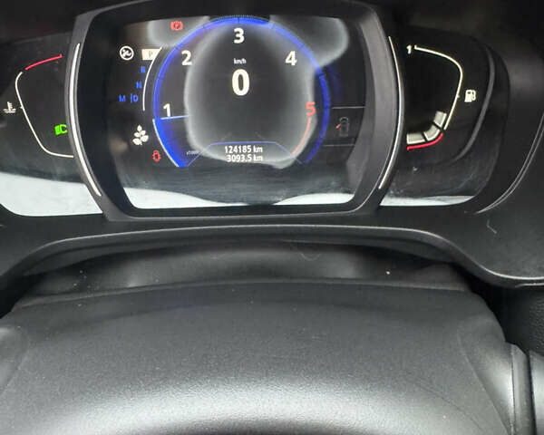 Серый Рено Kadjar, объемом двигателя 1.46 л и пробегом 124 тыс. км за 17200 $, фото 50 на Automoto.ua