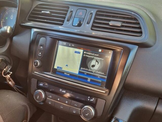 Сірий Рено Kadjar, об'ємом двигуна 1.5 л та пробігом 305 тис. км за 12899 $, фото 2 на Automoto.ua