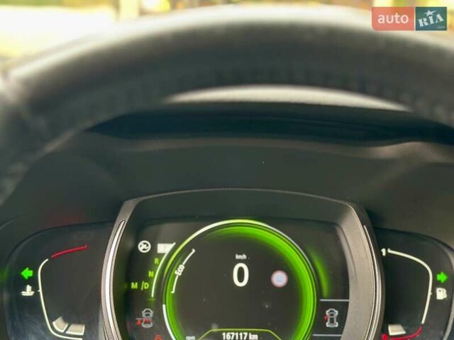 Серый Рено Kadjar, объемом двигателя 1.5 л и пробегом 167 тыс. км за 15850 $, фото 43 на Automoto.ua