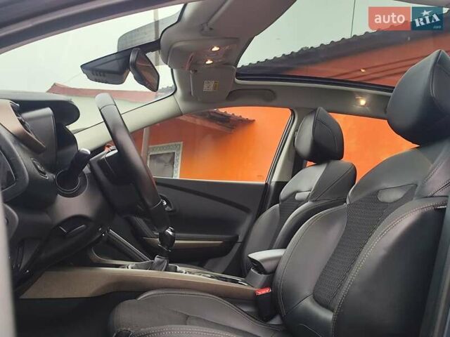 Серый Рено Kadjar, объемом двигателя 1.5 л и пробегом 215 тыс. км за 15300 $, фото 42 на Automoto.ua