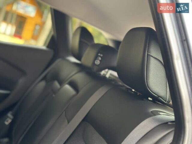 Сірий Рено Kadjar, об'ємом двигуна 1.5 л та пробігом 167 тис. км за 15850 $, фото 73 на Automoto.ua