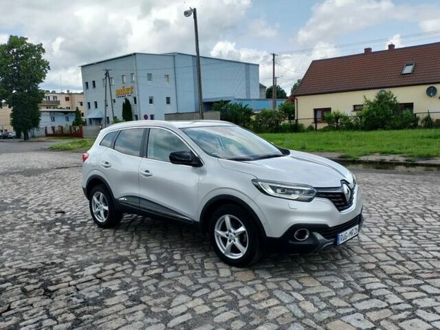 Серый Рено Kadjar, объемом двигателя 1.6 л и пробегом 45 тыс. км за 9400 $, фото 2 на Automoto.ua