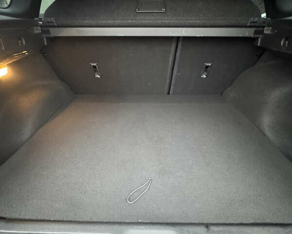 Серый Рено Kadjar, объемом двигателя 1.46 л и пробегом 124 тыс. км за 17200 $, фото 63 на Automoto.ua