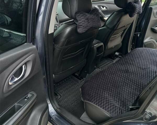 Серый Рено Kadjar, объемом двигателя 1.46 л и пробегом 225 тыс. км за 16500 $, фото 13 на Automoto.ua