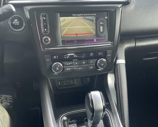 Серый Рено Kadjar, объемом двигателя 1.46 л и пробегом 225 тыс. км за 14950 $, фото 15 на Automoto.ua