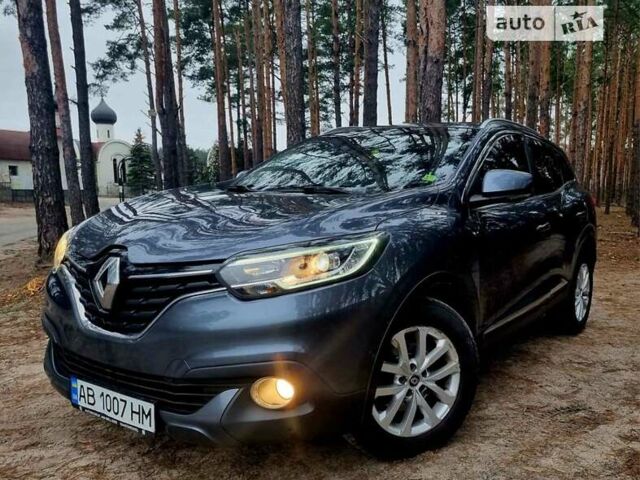 Серый Рено Kadjar, объемом двигателя 1.46 л и пробегом 150 тыс. км за 17500 $, фото 1 на Automoto.ua