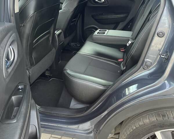 Серый Рено Kadjar, объемом двигателя 1.46 л и пробегом 225 тыс. км за 14900 $, фото 14 на Automoto.ua