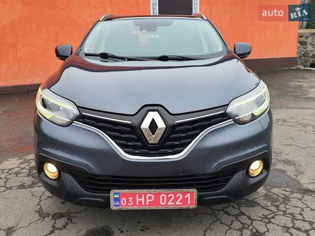 Серый Рено Kadjar, объемом двигателя 1.5 л и пробегом 215 тыс. км за 15300 $, фото 17 на Automoto.ua