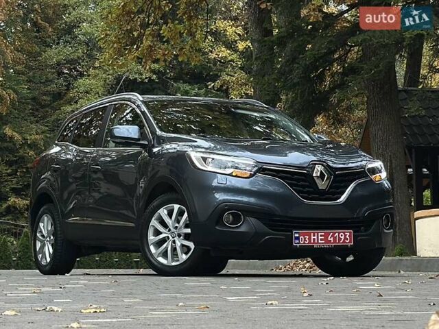 Серый Рено Kadjar, объемом двигателя 1.5 л и пробегом 167 тыс. км за 15850 $, фото 61 на Automoto.ua