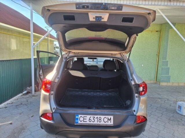 Сірий Рено Kadjar, об'ємом двигуна 1.5 л та пробігом 305 тис. км за 12899 $, фото 4 на Automoto.ua