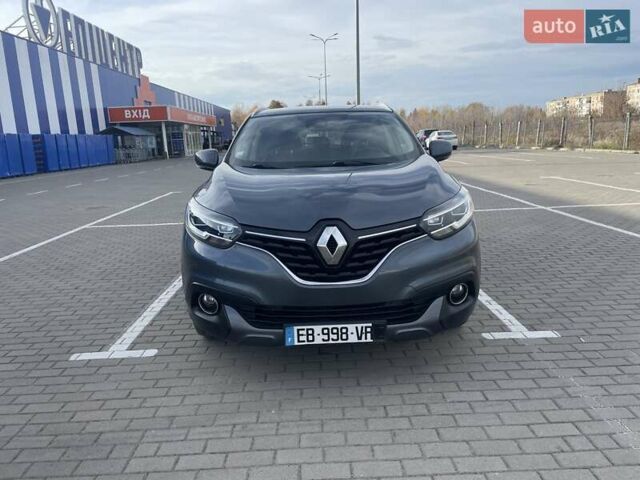 Серый Рено Kadjar, объемом двигателя 1.46 л и пробегом 225 тыс. км за 14950 $, фото 1 на Automoto.ua