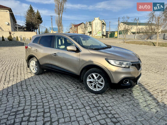 Серый Рено Kadjar, объемом двигателя 1.46 л и пробегом 299 тыс. км за 13700 $, фото 12 на Automoto.ua