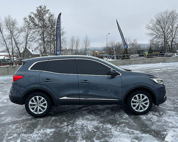 Сірий Рено Kadjar, об'ємом двигуна 1.5 л та пробігом 150 тис. км за 15900 $, фото 10 на Automoto.ua