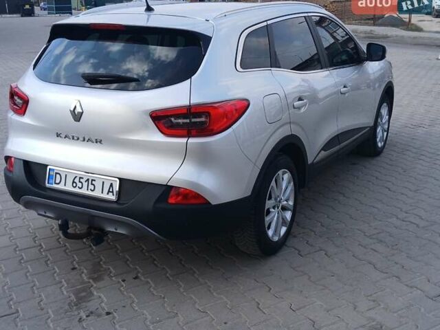 Серый Рено Kadjar, объемом двигателя 1.2 л и пробегом 170 тыс. км за 14000 $, фото 4 на Automoto.ua