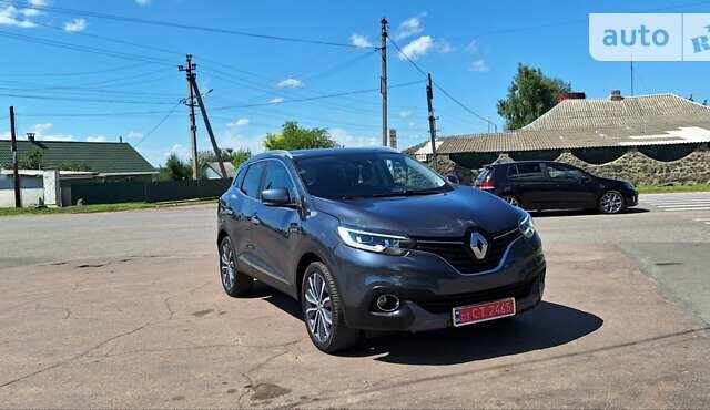 Серый Рено Kadjar, объемом двигателя 1.6 л и пробегом 182 тыс. км за 17800 $, фото 177 на Automoto.ua