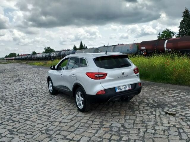 Серый Рено Kadjar, объемом двигателя 1.6 л и пробегом 45 тыс. км за 9400 $, фото 5 на Automoto.ua
