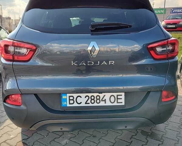 Серый Рено Kadjar, объемом двигателя 1.6 л и пробегом 246 тыс. км за 14500 $, фото 1 на Automoto.ua