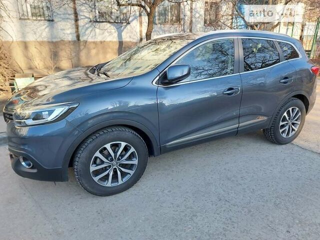 Серый Рено Kadjar, объемом двигателя 1.5 л и пробегом 95 тыс. км за 18550 $, фото 42 на Automoto.ua