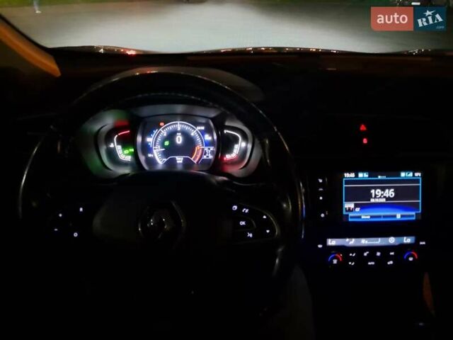 Серый Рено Kadjar, объемом двигателя 1.46 л и пробегом 227 тыс. км за 16500 $, фото 31 на Automoto.ua