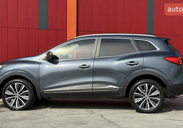 Серый Рено Kadjar, объемом двигателя 1.6 л и пробегом 245 тыс. км за 15000 $, фото 16 на Automoto.ua