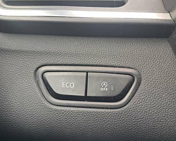 Серый Рено Kadjar, объемом двигателя 1.46 л и пробегом 227 тыс. км за 16500 $, фото 24 на Automoto.ua