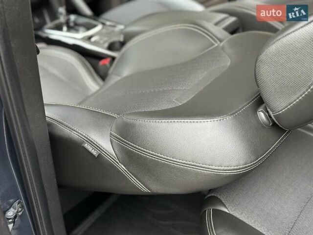 Сірий Рено Kadjar, об'ємом двигуна 1.5 л та пробігом 167 тис. км за 15850 $, фото 50 на Automoto.ua