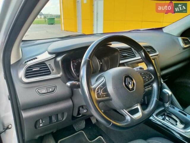 Сірий Рено Kadjar, об'ємом двигуна 1.5 л та пробігом 242 тис. км за 16450 $, фото 18 на Automoto.ua