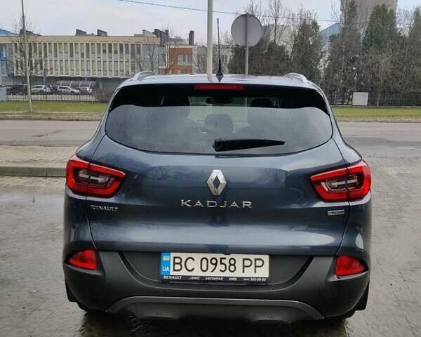 Серый Рено Kadjar, объемом двигателя 1.2 л и пробегом 41 тыс. км за 16500 $, фото 5 на Automoto.ua