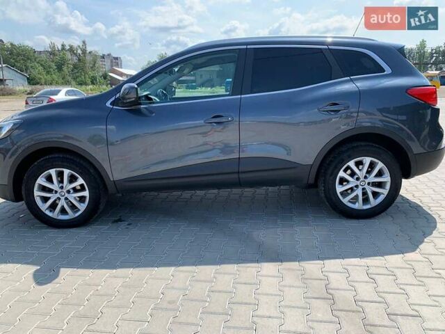 Серый Рено Kadjar, объемом двигателя 1.5 л и пробегом 171 тыс. км за 15700 $, фото 9 на Automoto.ua