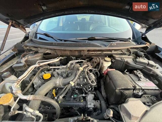 Рено Kadjar 2017 в Жмеренке на Automoto.ua Серый Рено Kadjar, объемом двигателя 1.2 л и пробегом 167 тыс. км за 14999 $, фото 7 на Automoto.ua