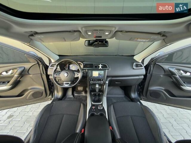Серый Рено Kadjar, объемом двигателя 1.46 л и пробегом 124 тыс. км за 16500 $, фото 42 на Automoto.ua