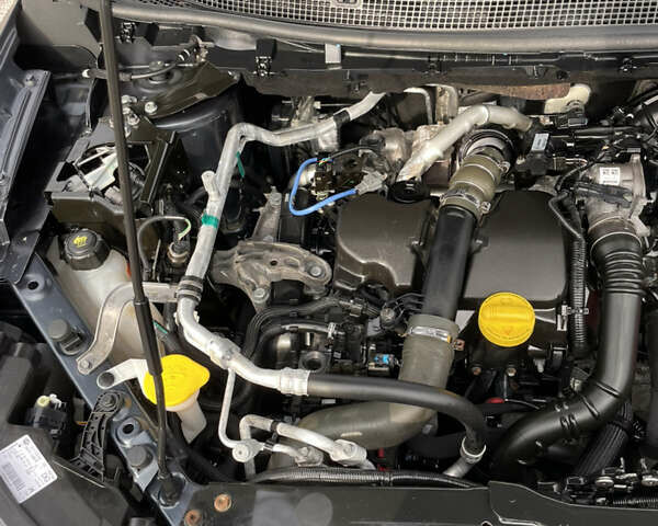 Серый Рено Kadjar, объемом двигателя 1.5 л и пробегом 243 тыс. км за 15600 $, фото 11 на Automoto.ua