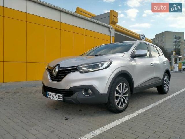 Сірий Рено Kadjar, об'ємом двигуна 1.5 л та пробігом 242 тис. км за 16450 $, фото 6 на Automoto.ua