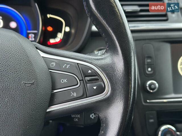 Сірий Рено Kadjar, об'ємом двигуна 1.46 л та пробігом 207 тис. км за 16999 $, фото 34 на Automoto.ua