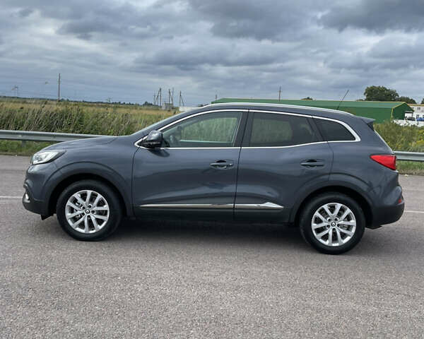 Серый Рено Kadjar, объемом двигателя 1.5 л и пробегом 243 тыс. км за 15600 $, фото 9 на Automoto.ua