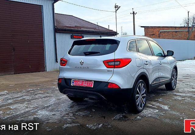 Серый Рено Kadjar, объемом двигателя 1.5 л и пробегом 147 тыс. км за 16900 $, фото 5 на Automoto.ua