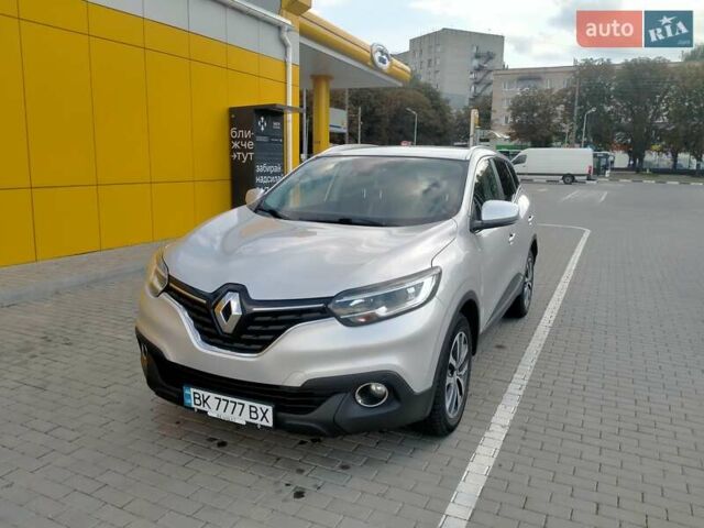 Сірий Рено Kadjar, об'ємом двигуна 1.5 л та пробігом 242 тис. км за 16450 $, фото 8 на Automoto.ua