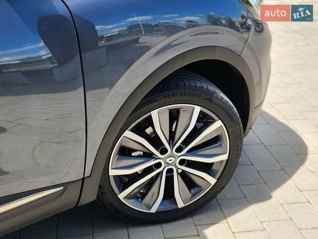 Серый Рено Kadjar, объемом двигателя 1.5 л и пробегом 195 тыс. км за 15950 $, фото 44 на Automoto.ua