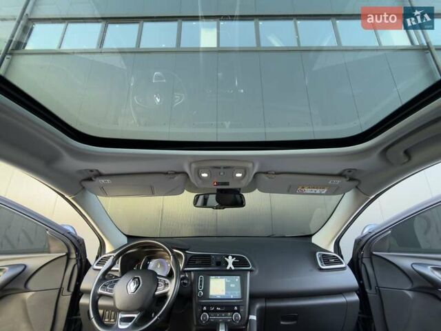 Серый Рено Kadjar, объемом двигателя 1.46 л и пробегом 124 тыс. км за 16500 $, фото 43 на Automoto.ua