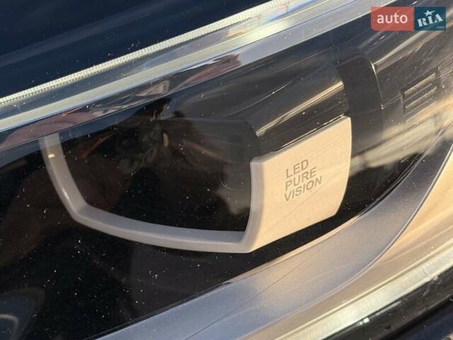 Серый Рено Kadjar, объемом двигателя 1.46 л и пробегом 124 тыс. км за 16500 $, фото 61 на Automoto.ua