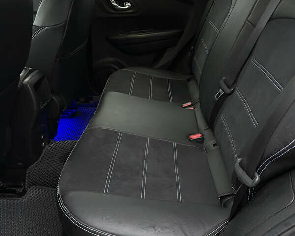 Сірий Рено Kadjar, об'ємом двигуна 1.46 л та пробігом 207 тис. км за 16999 $, фото 70 на Automoto.ua