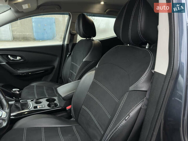 Сірий Рено Kadjar, об'ємом двигуна 1.46 л та пробігом 207 тис. км за 16999 $, фото 59 на Automoto.ua
