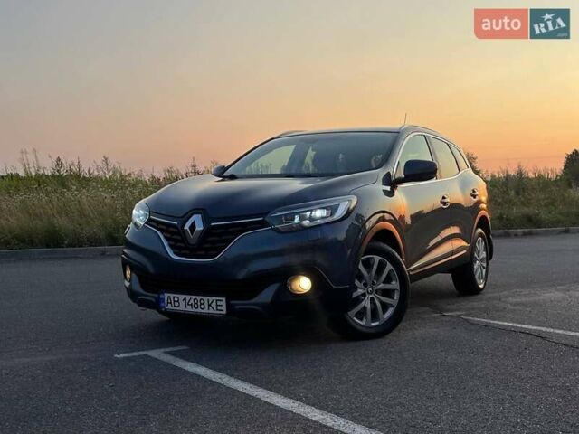 Рено Kadjar 2017 в Жмеренке на Automoto.ua Серый Рено Kadjar, объемом двигателя 1.2 л и пробегом 167 тыс. км за 14999 $, фото 6 на Automoto.ua